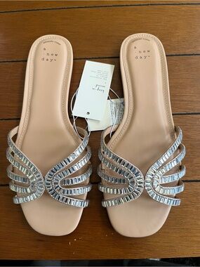 a new day Mariana Sandals Size 8W